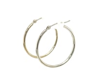 10k White Gold Polished Hoop Earrings (1.5x25 mm)